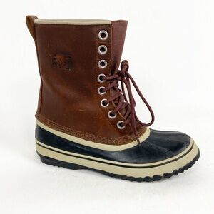Sorel Caribou Brown and Black Winter Boots